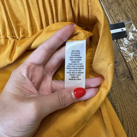 NWT New Directions Linen Blend Pants Womens Sz 16 Capri Wide Leg Pull On Mustard - Picture 3 of 8